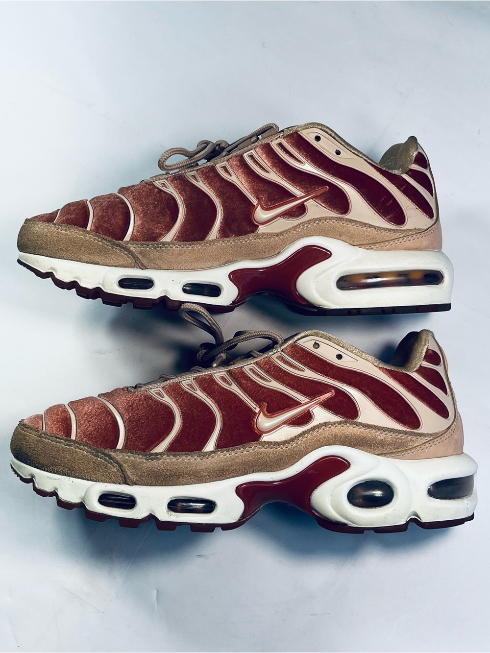 Nike Air Max Plus LX Velvet Dusty Peach Pink Beige # AH6788-201 Women's Size:7.5